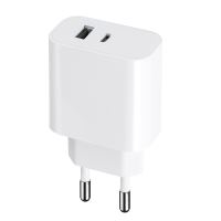 30W EU napájecí adaptér / nabíječka MAXLIFE - USB-A / USB-C pro Apple iPhone / iPad / Mac - bílý